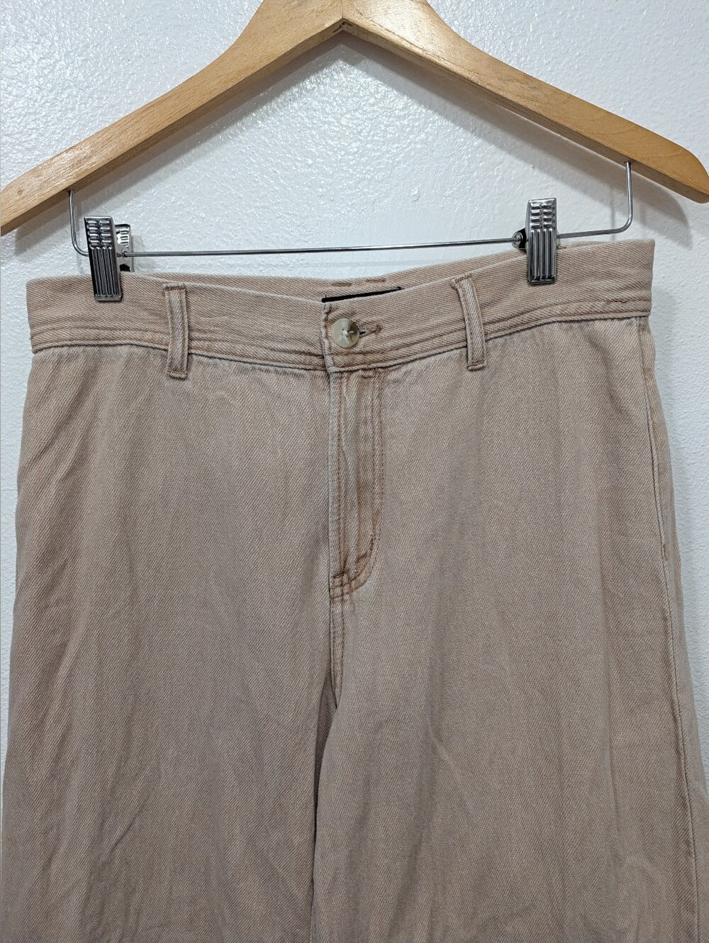 Sincerly Jules Soft Pink Cropped Wide-Leg Frayed Hem Jeans - Picture 3 of 10